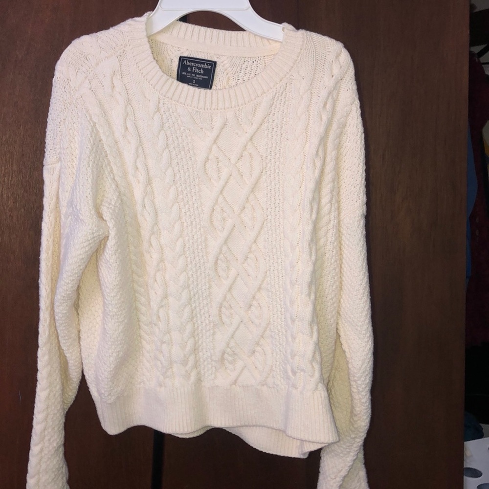 Abercrombie and Fitch knited sweater size small